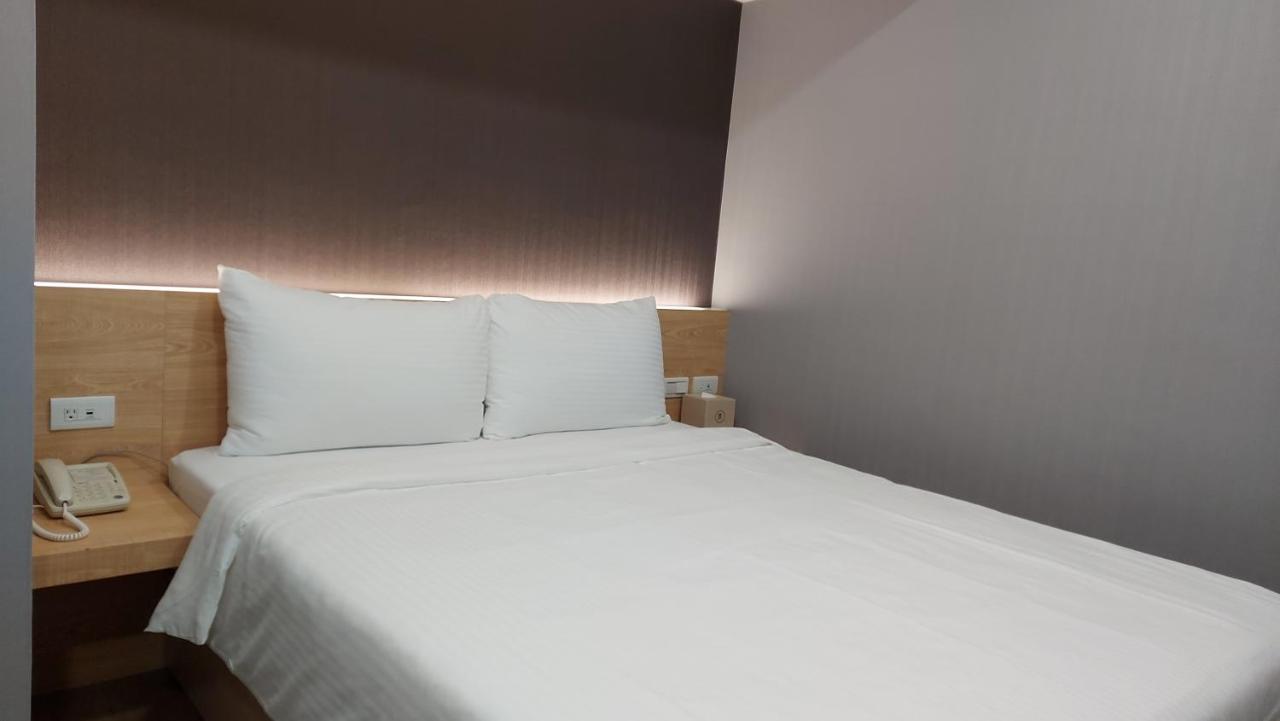 Cy Hotel Taipei Eksteriør billede