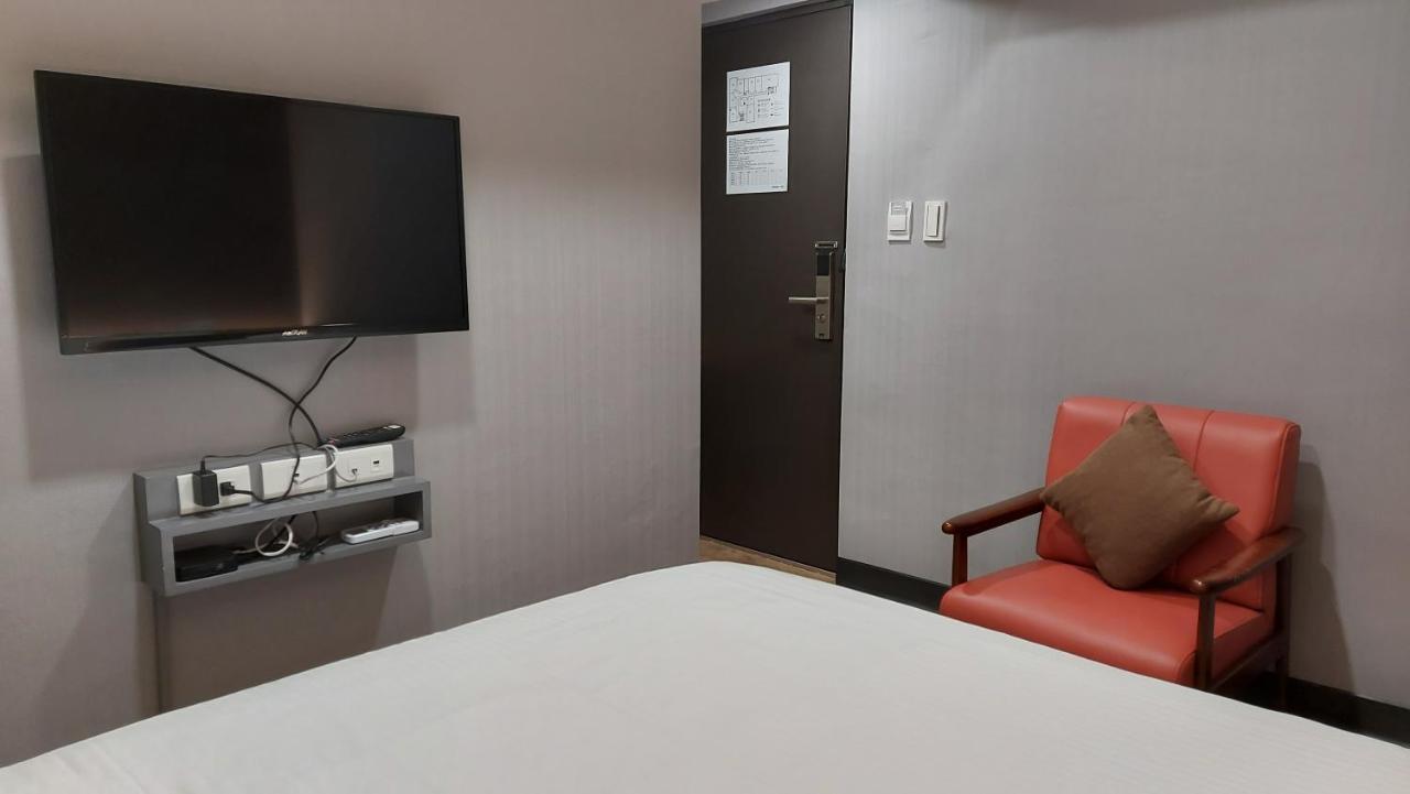 Cy Hotel Taipei Eksteriør billede