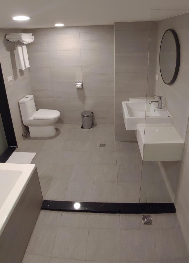 Cy Hotel Taipei Eksteriør billede