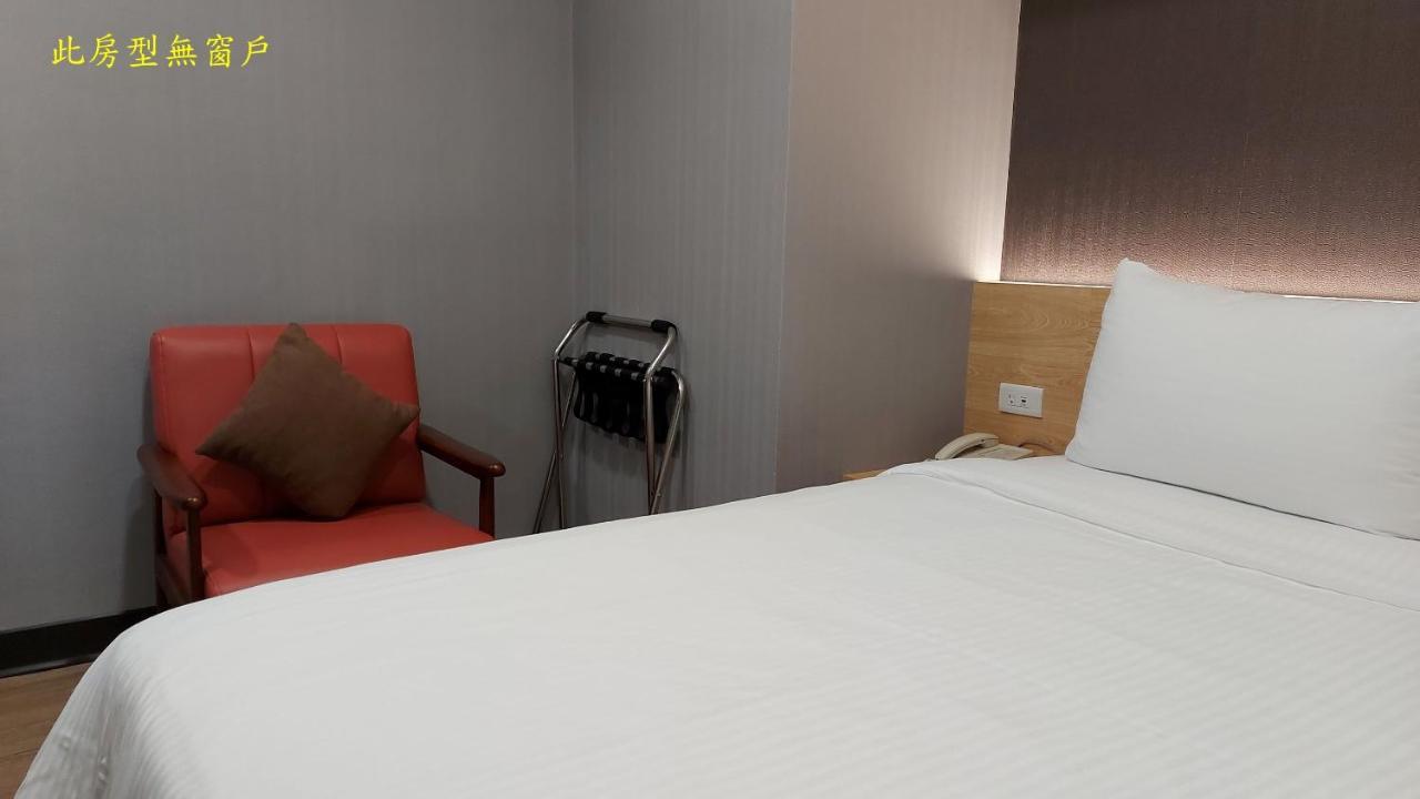 Cy Hotel Taipei Eksteriør billede